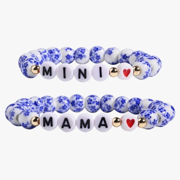 Blue and White Beaded Bracelet Set - Picture 1 of 2